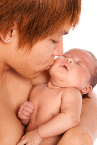 Cuddling is great for developing brains!